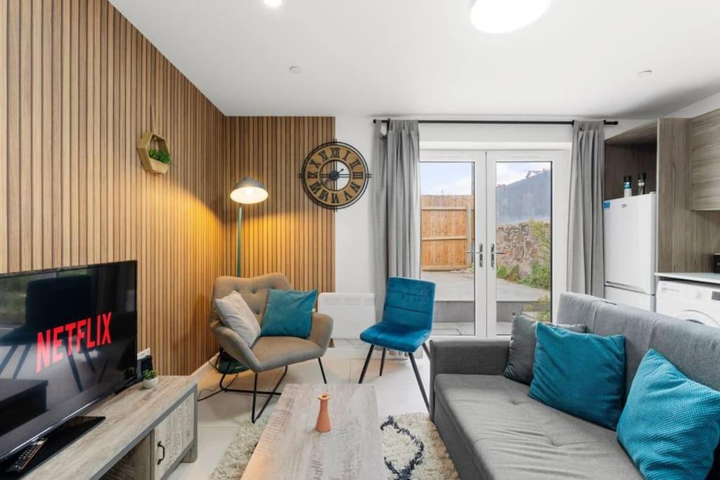 Modern Spacious Three Bedrooms With Private Garden Cardiff Exterior foto